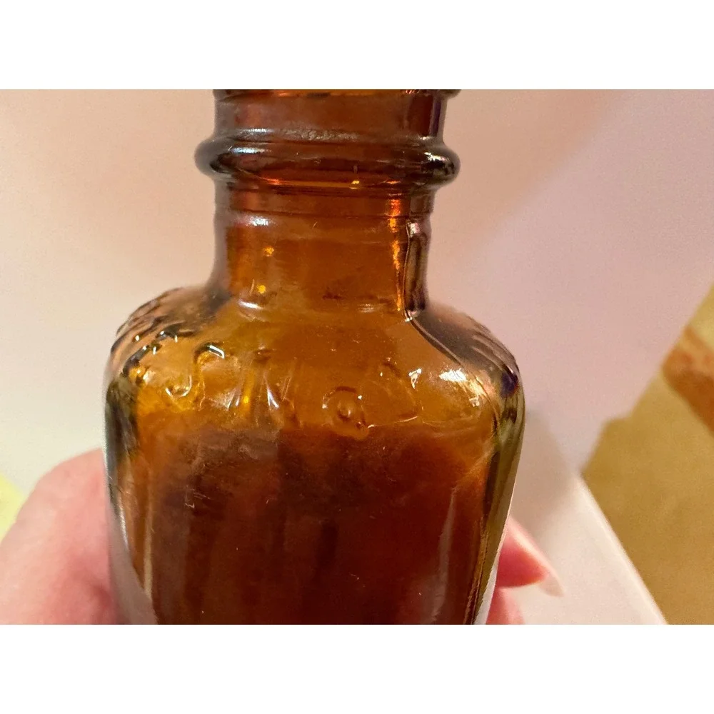 Vintage Hoppes No 9 Amber Glass Apothecary Bottle Embossed Pharmaceutical